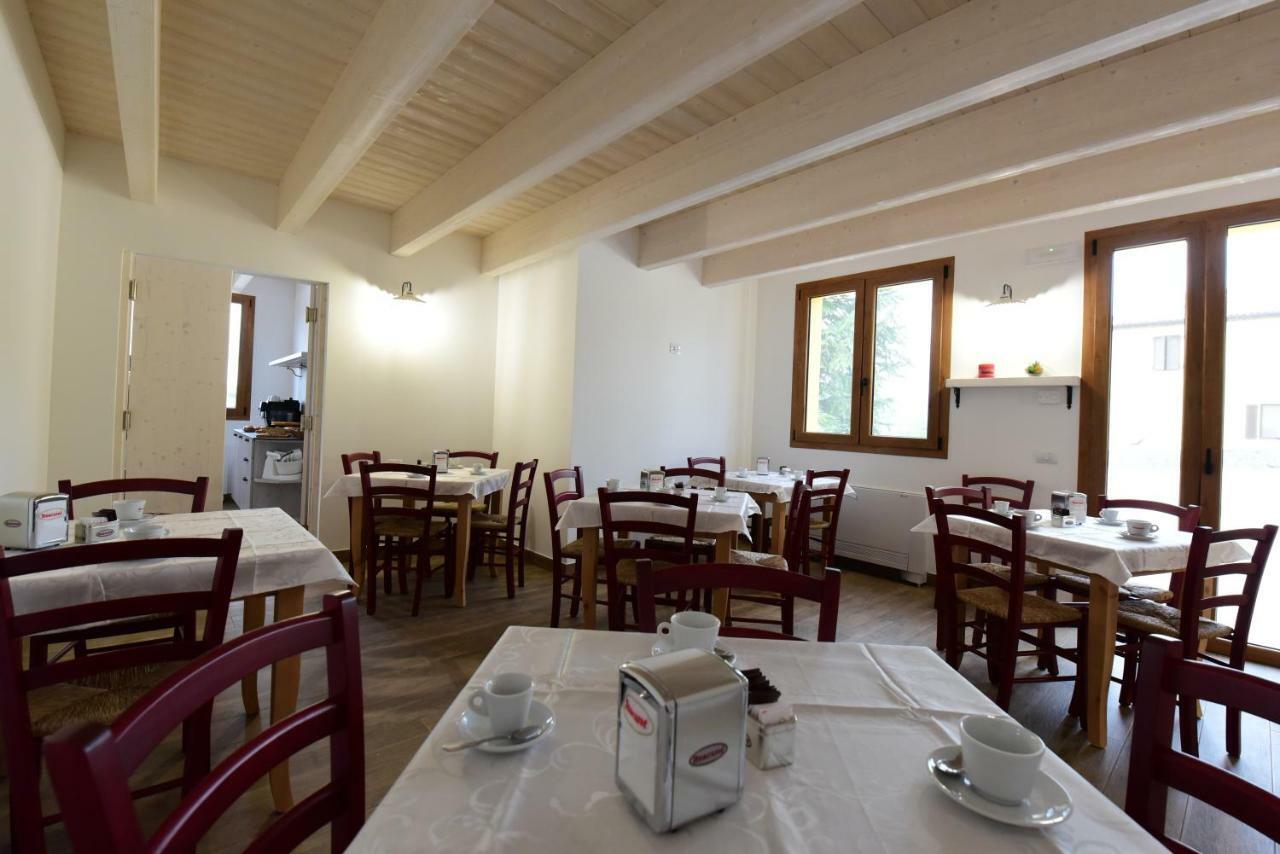 La Cerqua Villa Arcevia Luaran gambar