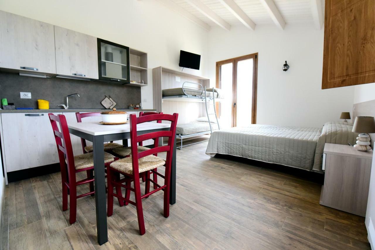 La Cerqua Villa Arcevia Luaran gambar