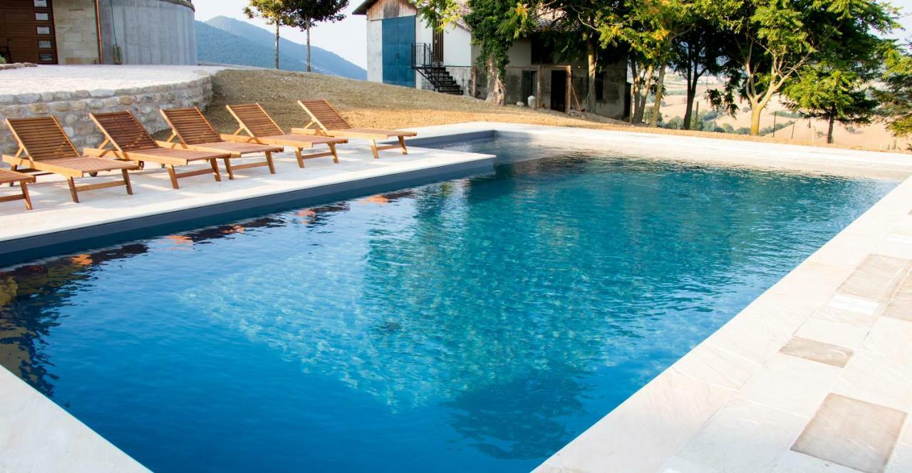 La Cerqua Villa Arcevia Luaran gambar